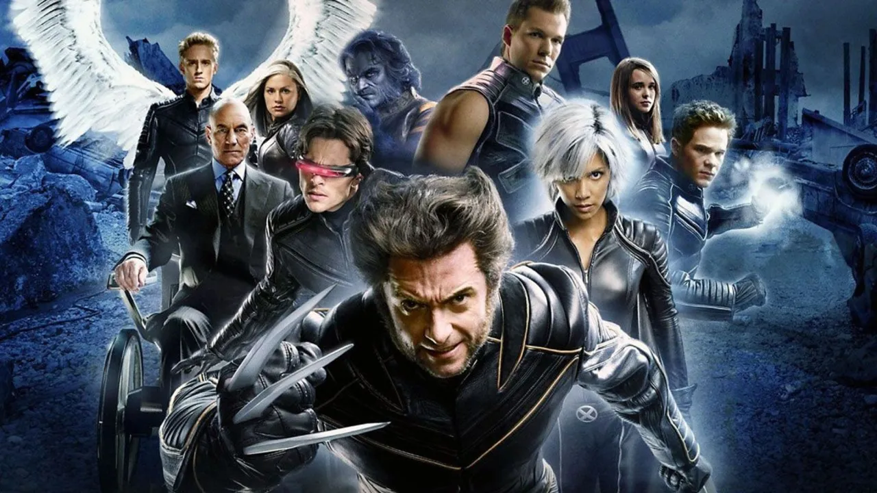 El equipo X-Men, incluyendo a Wolverine, Cíclope y Tormenta, listo para la acción. Descubre en qué orden ver las películas de X-Men cronológicamente.
