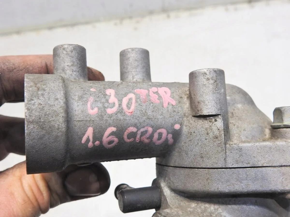 Hyundai i30: Termostat objawy, wymiana, koszty. Czy to Twój problem?