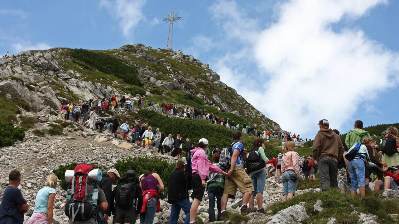 Giewont - Trasy, trudność, łańcuchy. Jak wejść bezpiecznie?