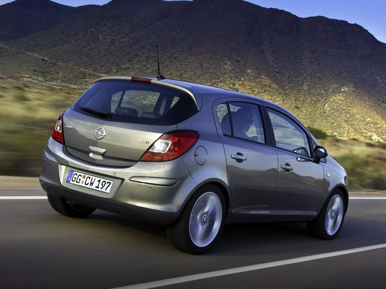 Corsa D Tuning: Jak Bezpiecznie Zwiększyć Moc i Styl Auta