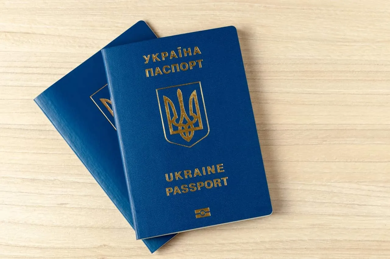 Paszport na Ukrainę? Sprawdź, czy jest potrzebny i jakie dokumenty musisz mieć!