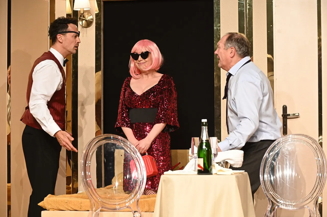 Teatr Capitol Kraków: Bilety, repertuar i najlepsze komedie