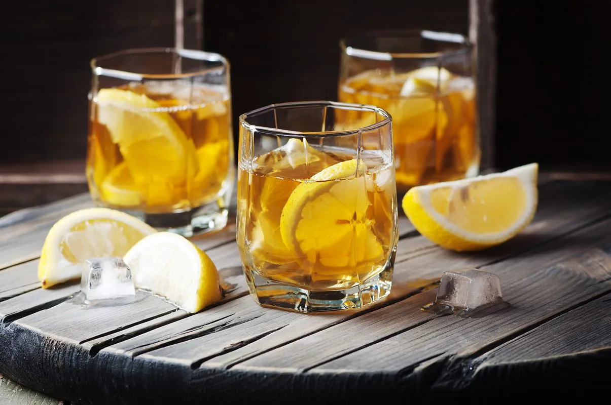 Martini Bianco: Proste przepisy i sekrety idealnego drinka