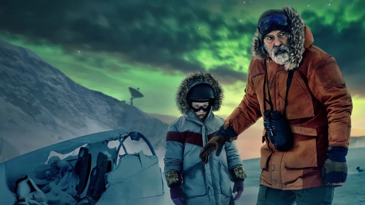 Niebo o północy - Wyjaśnienie fabuły i sensu filmu George'a Clooneya