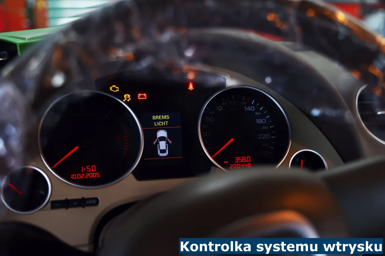 Kontrolka wtrysku: Co oznacza? Jak jechać? Koszty naprawy