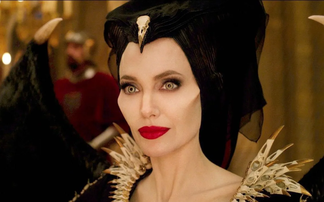  Przebrania filmowe - damskie postacie z filmów i seriali