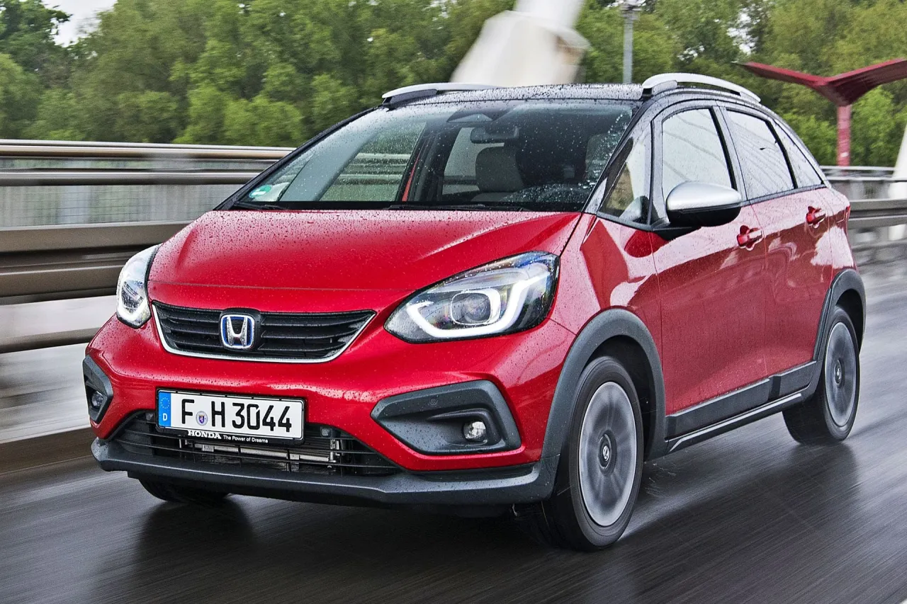 Honda Fit (Jazz e-HEV) - Czy warto kupić ten model w 2026 roku?