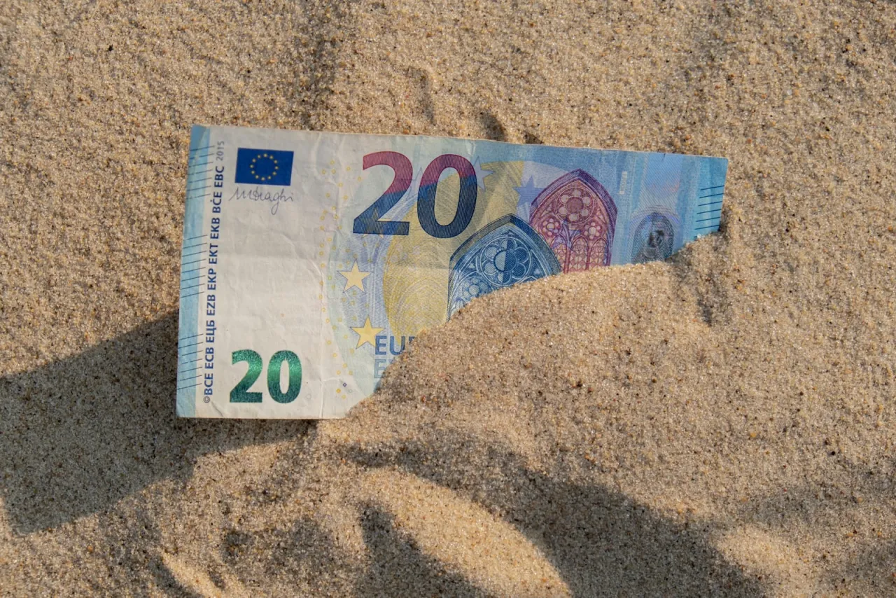Gdzie tanio polecieć we wrześniu? Najtańsze kierunki i porady na tanie loty