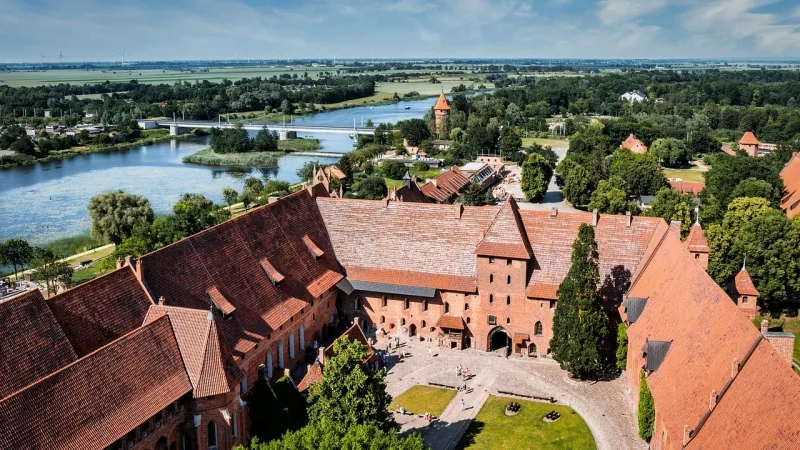 Ciekawe fakty o zamku w Malborku, które zaskoczą każdego miłośnika historii
