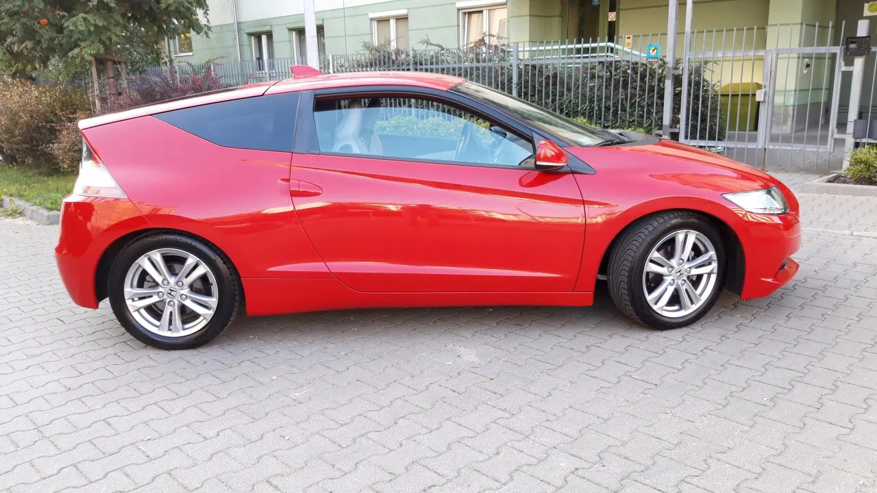Honda CR-Z - Opinie, ceny i usterki. Czy warto kupić tę hybrydę?