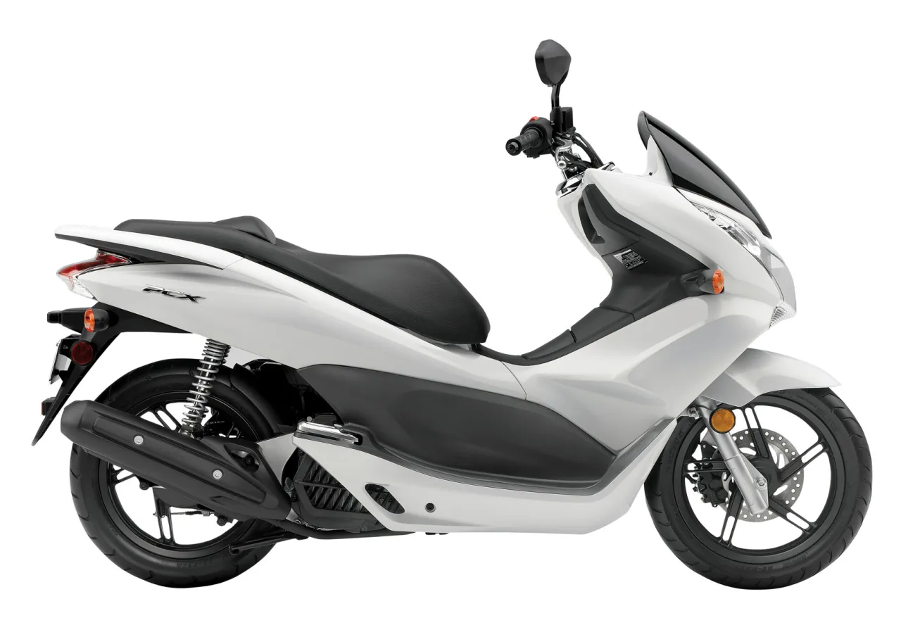 Honda PCX 125 spalanie - Ile pali naprawdę? Katalog vs rzeczywistość