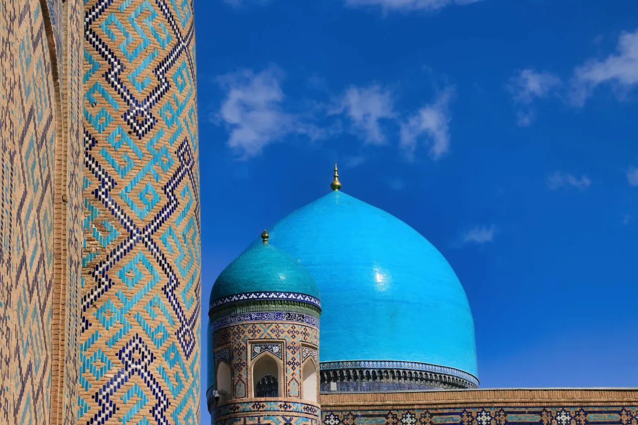 Uzbekistan: Czy jest bezpiecznie? Praktyczny przewodnik dla turystów Uzbekistan: Czy jest bezpiecznie? Praktyczny przewodnik dla turystów