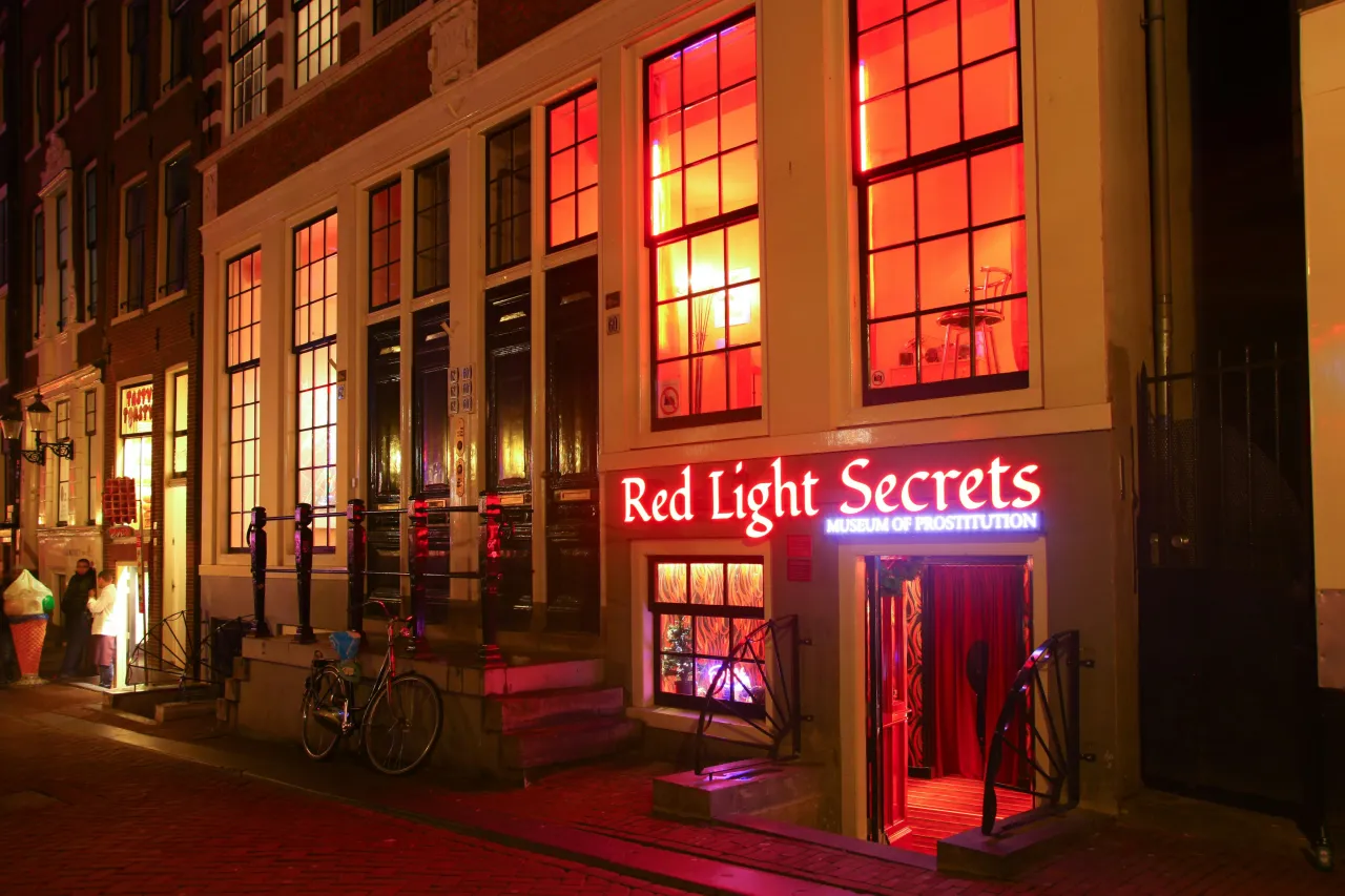 Muzeum Seksu Amsterdam: przewodnik, ceny, opinie - czy warto?