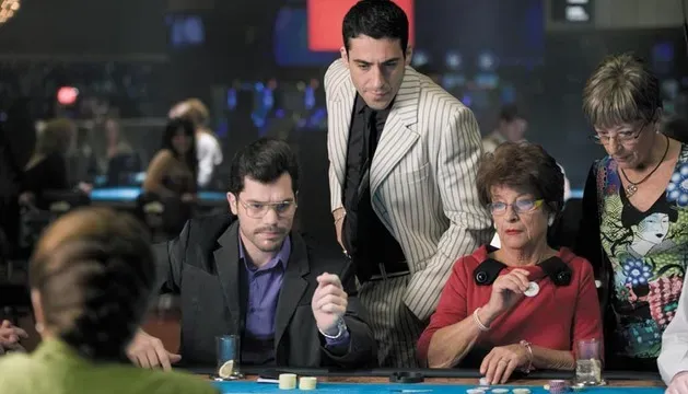 Películas españolas sobre juego que vale la pena ver